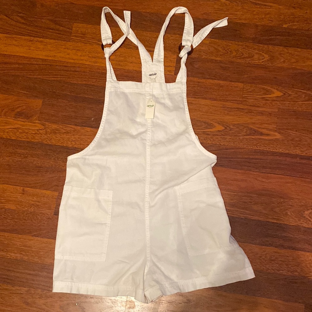 Aerie white shorts overalls